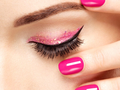 Esmalte para uñas color rosa suave